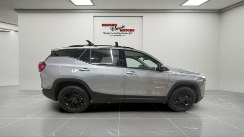 2024 GMC Terrain AWD AT4