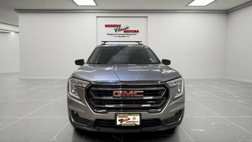 2024 GMC Terrain AWD AT4