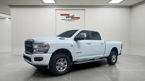 2023 RAM 2500 Laramie Crew Cab 4x4 6'4' Box
