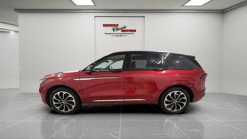 2024 Lincoln Nautilus Reserve