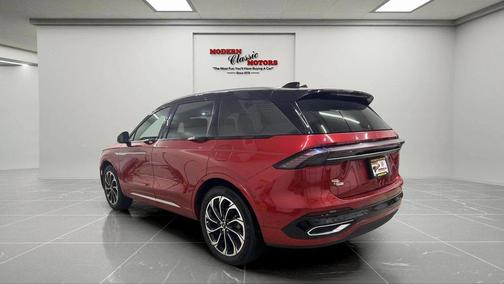 2024 Lincoln Nautilus Reserve