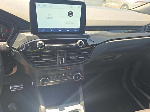 Carbonized Gray Metallic 2024 Ford Escape ST-Line