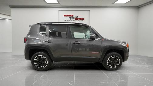 2017 Jeep Renegade Trailhawk