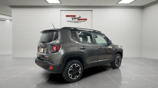 2017 Jeep Renegade Trailhawk