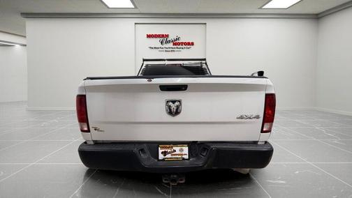Bright White Clearcoat 2017 RAM 2500 Tradesman Crew Cab 4x4 6'4' Box
