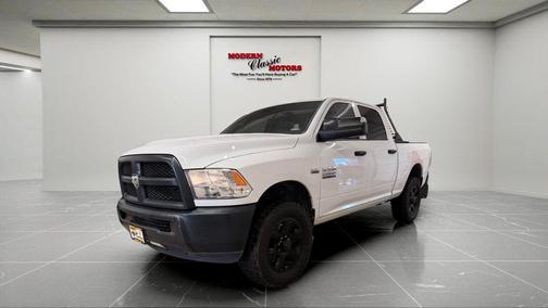 Bright White Clearcoat 2017 RAM 2500 Tradesman Crew Cab 4x4 6'4' Box