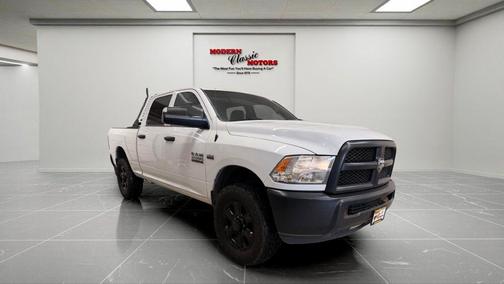Bright White Clearcoat 2017 RAM 2500 Tradesman Crew Cab 4x4 6'4' Box