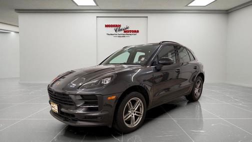 Volcano Grey Metallic 2020 Porsche Macan Macan S