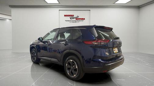 Deep Ocean Blue Pearl 2025 Nissan Rogue SV