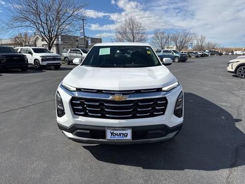 Summit White 2025 Chevrolet Equinox LT