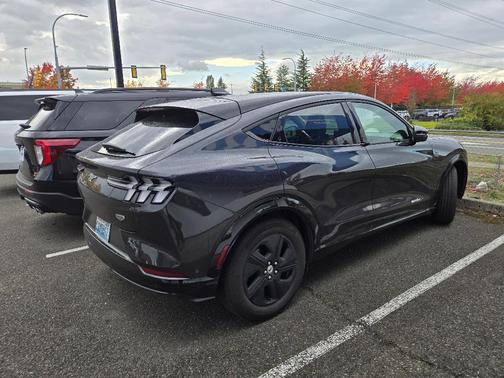 2021 Ford Mustang Mach-E California Route 1