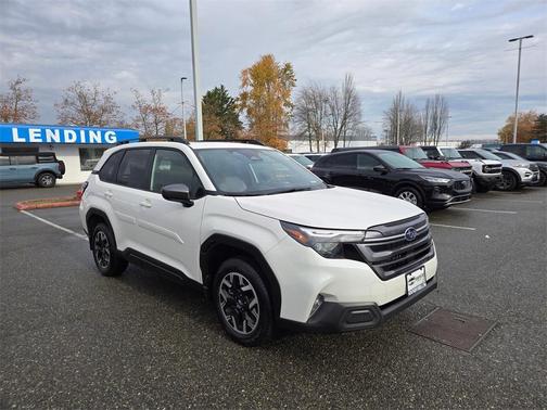 2025 Subaru Forester Premium