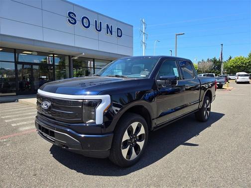 2025 Ford F-150 Lightning Platinum