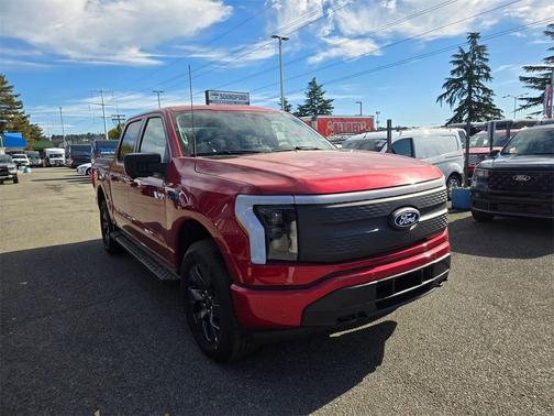2025 Ford F-150 Lightning Flash