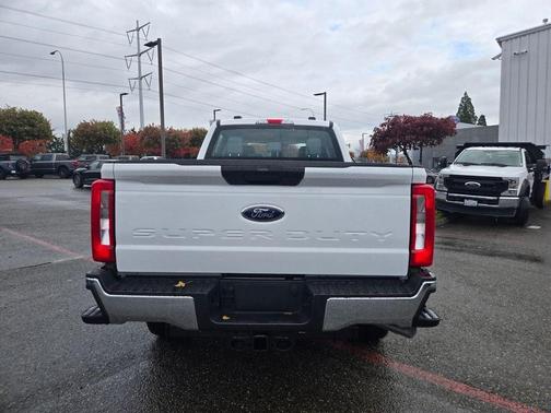 Oxford White 2026 Ford F-250 XL