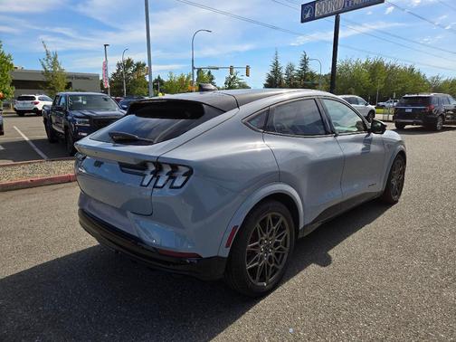 Glacier Gray Metallic 2025 Ford Mustang Mach-E GT