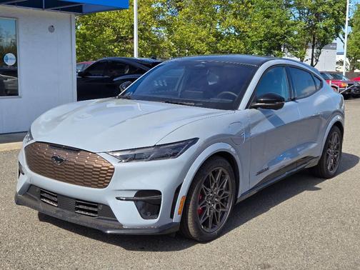 2025 Ford Mustang Mach-E GT