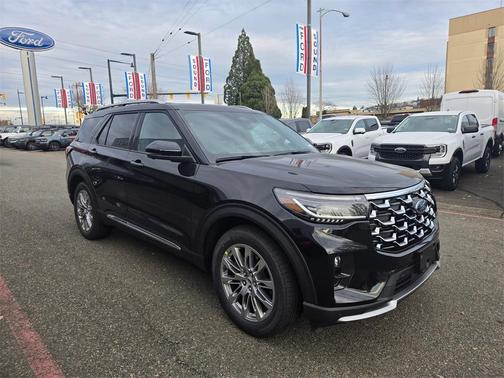 2025 Ford Explorer Platinum