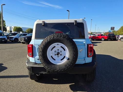 2025 Ford Bronco Heritage Edition