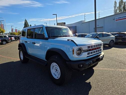 2025 Ford Bronco Heritage Edition