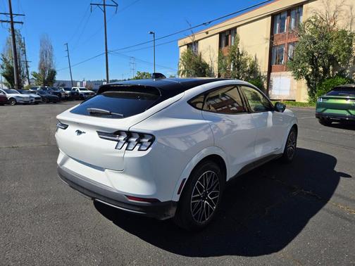 Star White 2025 Ford Mustang Mach-E Premium