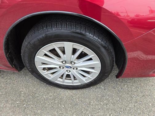 2018 Subaru Impreza 2.0i Premium