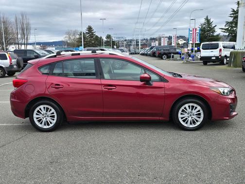 2018 Subaru Impreza 2.0i Premium