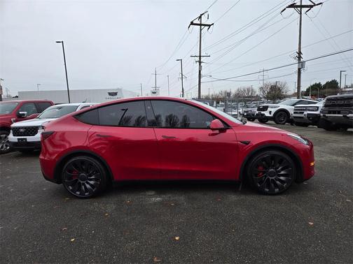 2023 Tesla Model Y Performance