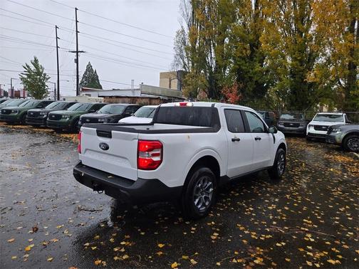 2025 Ford Maverick XLT