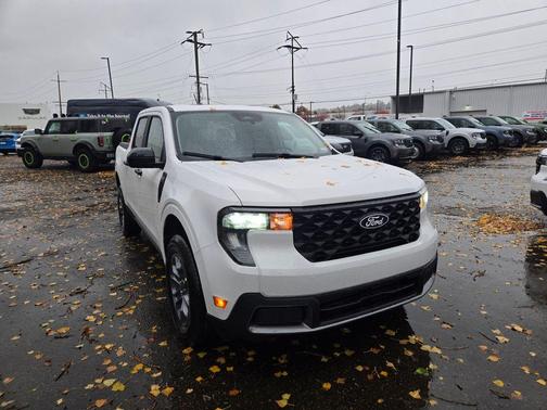 2025 Ford Maverick XLT
