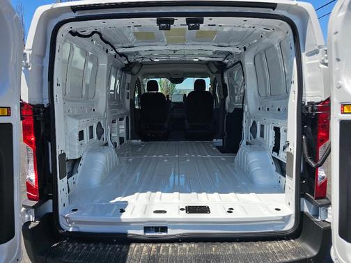 Oxford White 2026 Ford Transit-150 150