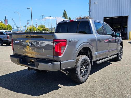 Carbonized Gray Metallic 2026 Ford F-150 XLT