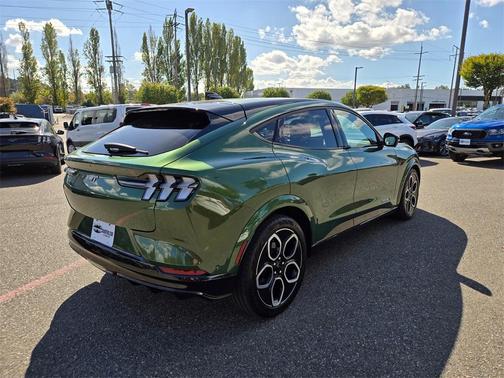 2024 Ford Mustang Mach-E GT