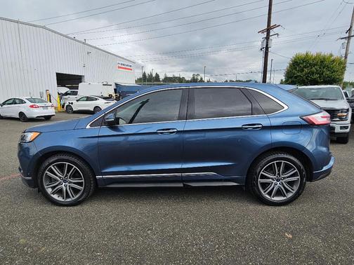 2019 Ford Edge Titanium