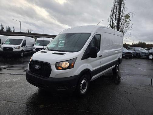 2026 Ford Transit-250 148 WB Medium Roof Cargo