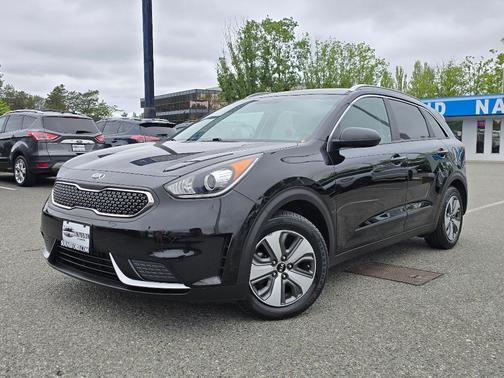 Aurora Black Pearl 2019 Kia Niro FE