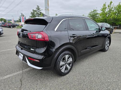 Aurora Black Pearl 2019 Kia Niro FE