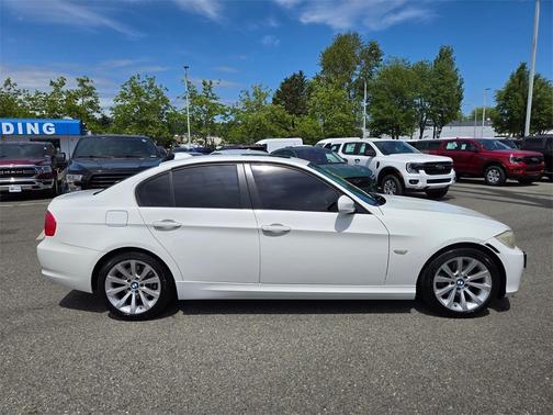 2011 BMW 328 i