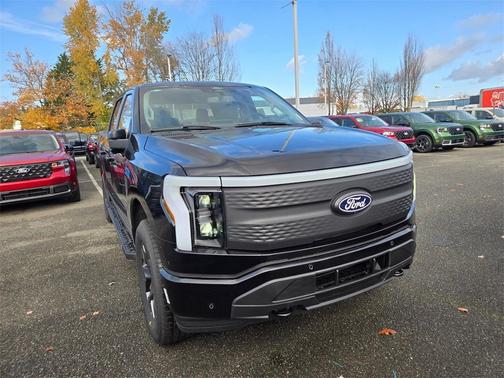 2025 Ford F-150 Lightning Flash