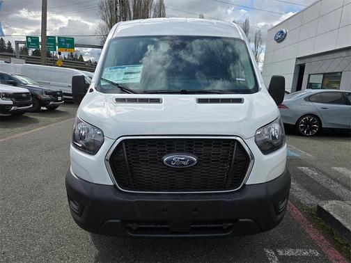 2025 Ford Transit-250 148 WB Medium Roof Cargo
