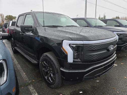 2025 Ford F-150 Lightning Flash