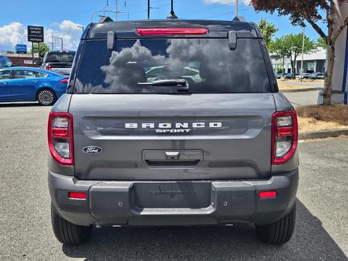 Carbonized Gray Metallic 2026 Ford Bronco Sport Outer Banks