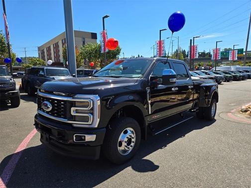 2025 Ford F-350 Platinum