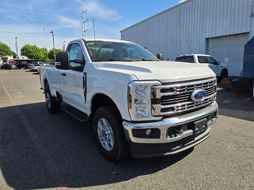 2025 Ford F-350 XLT