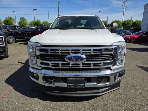 2025 Ford F-350 XLT