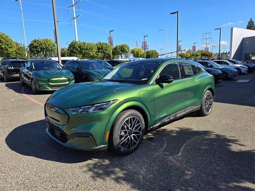 2025 Ford Mustang Mach-E Premium