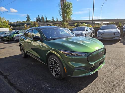 2025 Ford Mustang Mach-E Premium