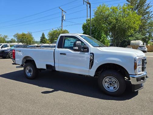 2025 Ford F-250 XLT