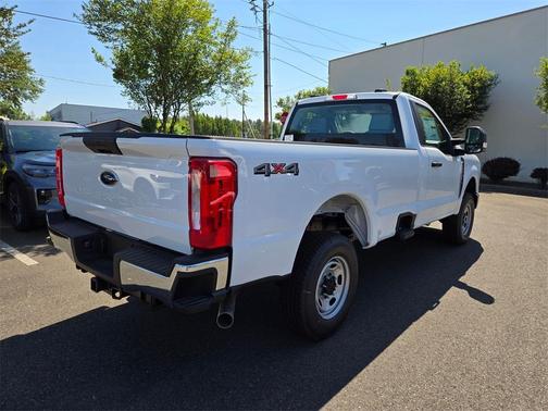 2025 Ford F-250 XL