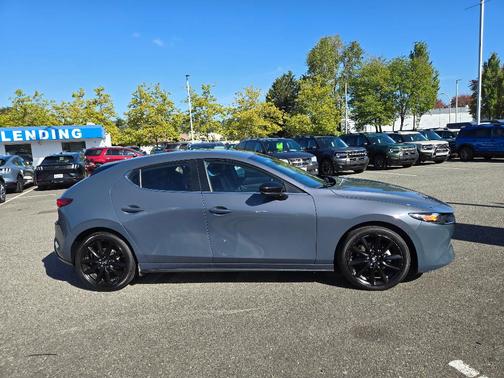 2024 Mazda Mazda3 2.5 S Carbon Edition